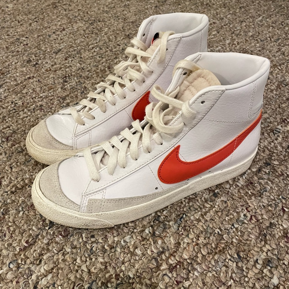 Nike blazer mid ‘77 in orange!